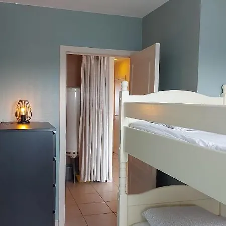 Apartamento Met Zeezicht En Verwarmd Zwembad *