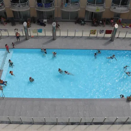 Apartament Met Zeezicht En Verwarmd Zwembad *